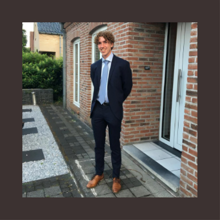 Foto van Jochen Kasprzak, een bestuurslid van Student Teach